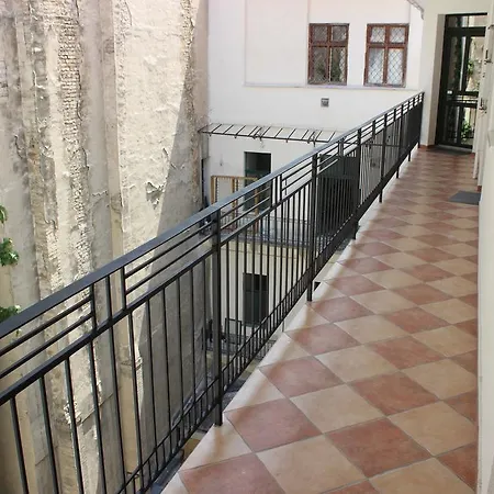 Upartments 게스트하우스 부다페스트